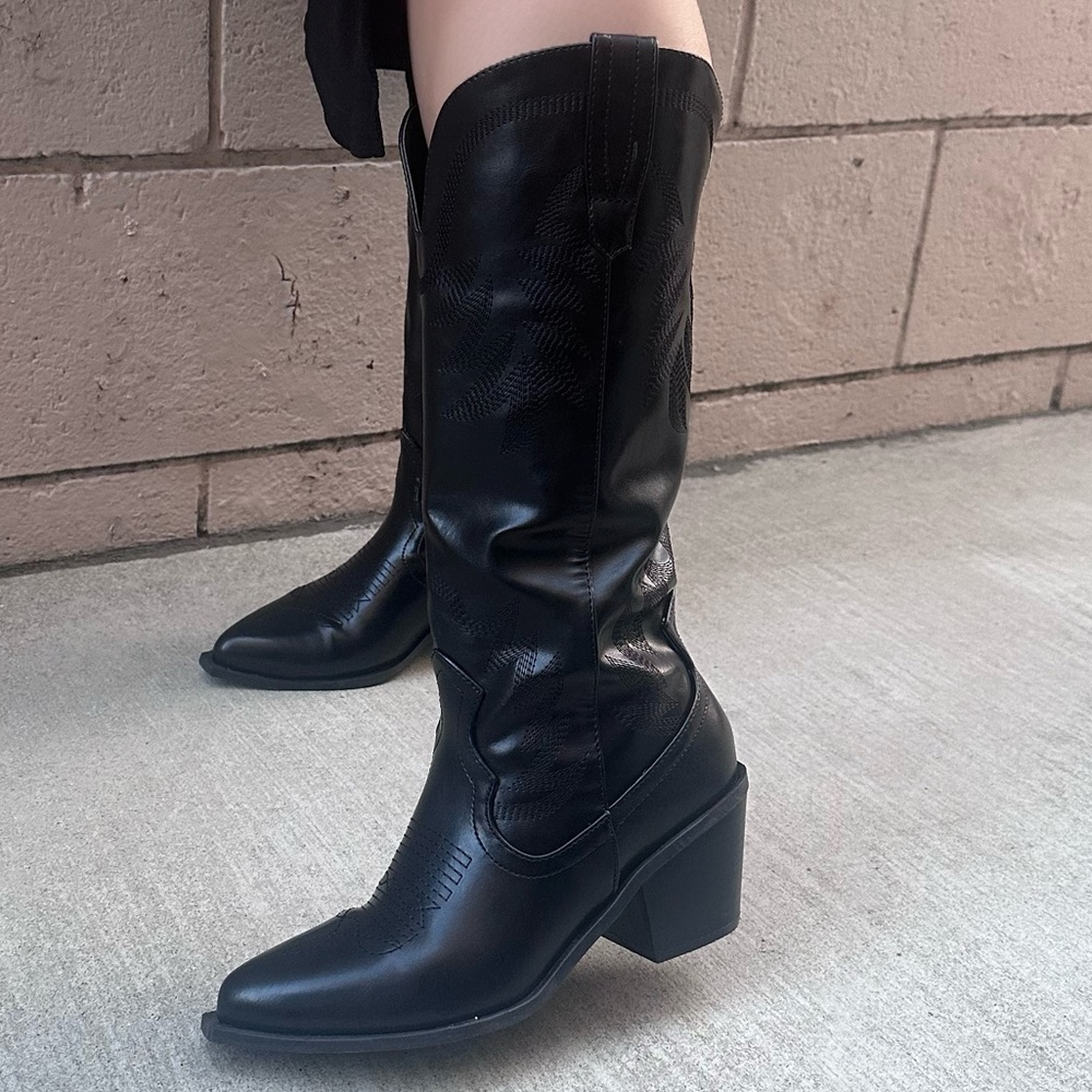 NEW!! Black Glossy Faux Leather Cowgirl Boots with embroidery details.